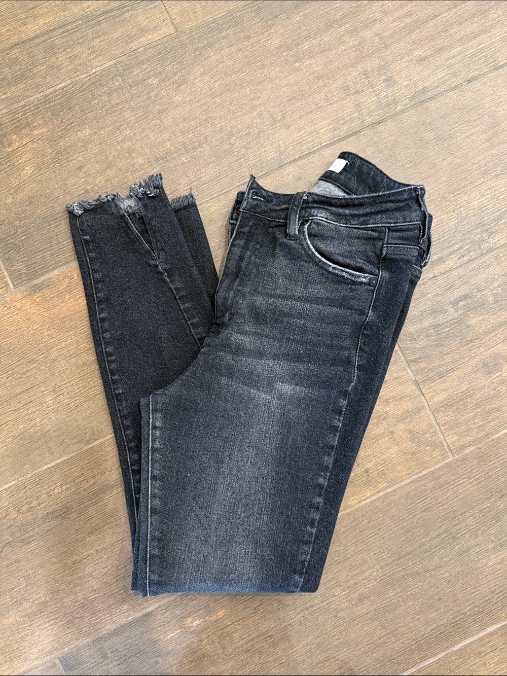 KanCan Black Washed Skinny Jeans with Frayed Ankles